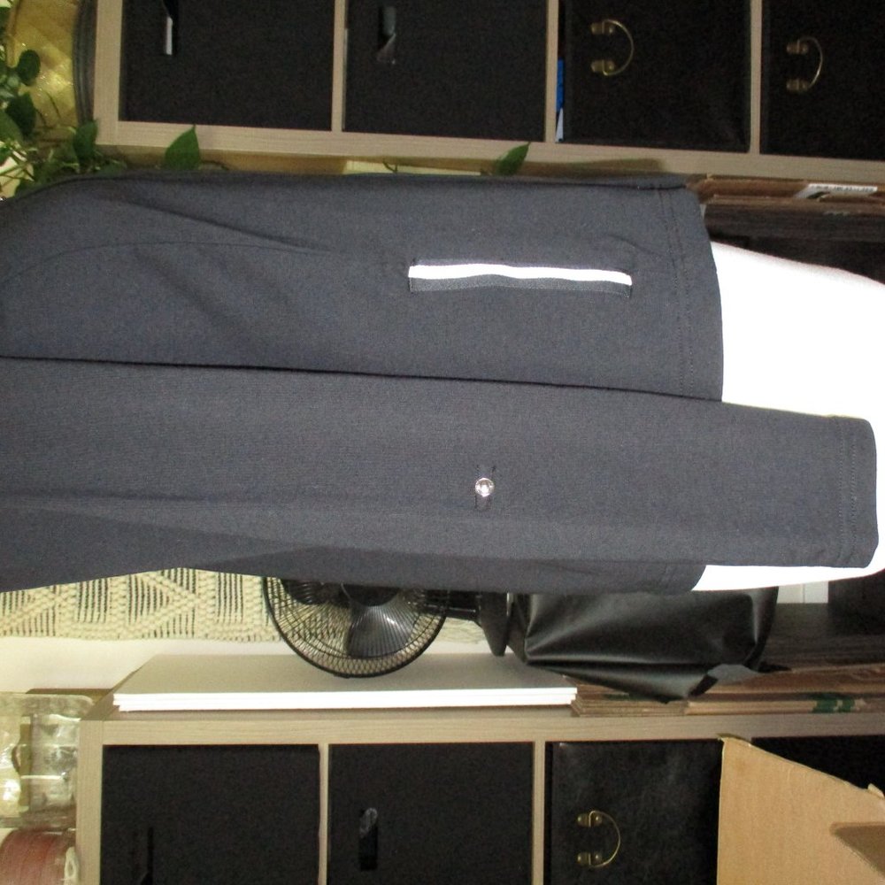 jacket - Picture 5 of 6